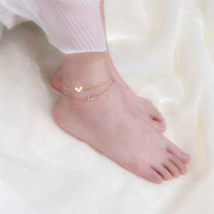 Stylish Charm Anklet for Women – Gold Plated Heart Design - Image 4