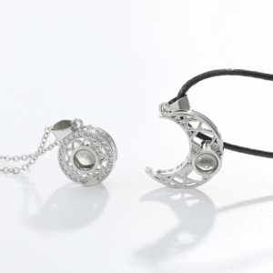 Magnetic Paired Necklaces for Couples 100 Language "I Love You" Projection - Image 8