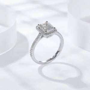 luxury Moissanite Diamond Ring for Women - Image 8